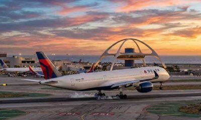 delta flight dl275 diverted lax